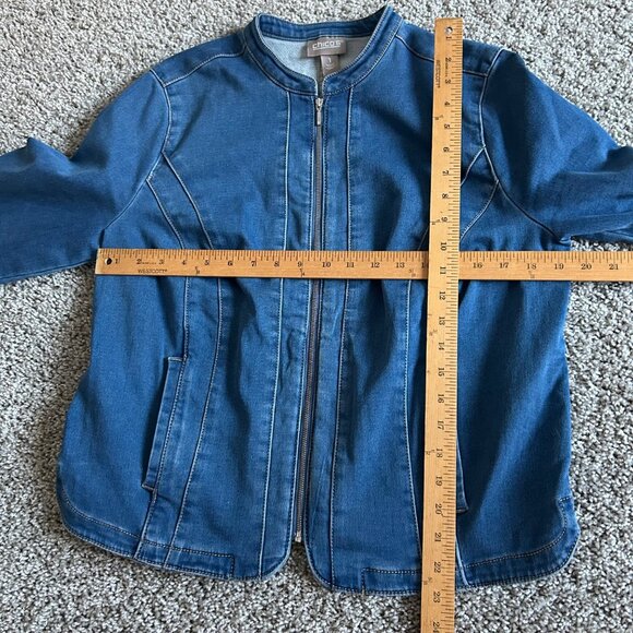 Chicos Womens Sz Medium Denim Jacket With Zip Closure Cotton Blend Blue - Picture 8 of 10